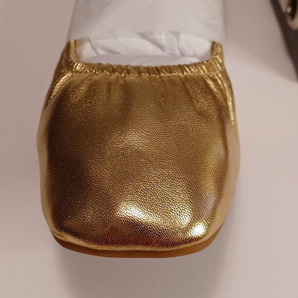 New Vince Camuto Gold Leather Ballet Slippers Shoes - Picture 3 of 8